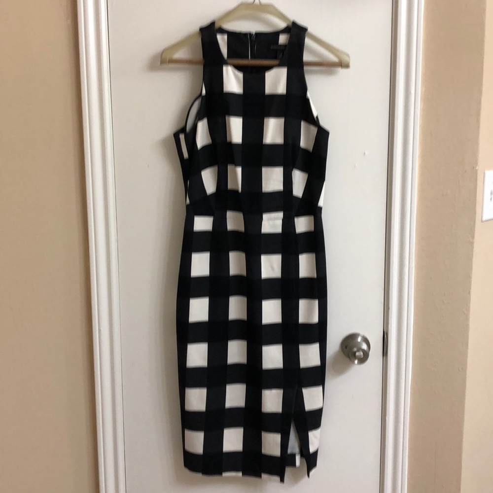 Adorable black and white checkered sheath dress